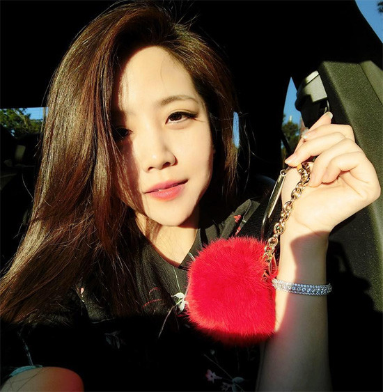 Cuộc sống sang chảnh “vạn người mơ” của em gái sao nam Việt - Ảnh 11 Cuộc sống sang chảnh “vạn người mơ” của em gái sao nam Việt - Ảnh 11