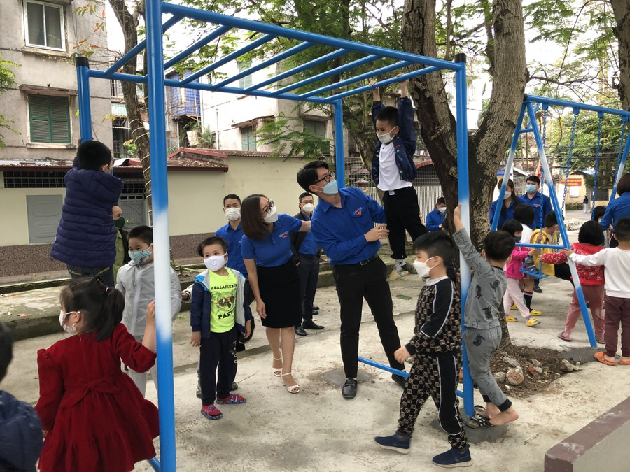 Đa dạng các trò chơi tại các khu vui chơi phục vụ nhu cầu hoạt động của trẻ.