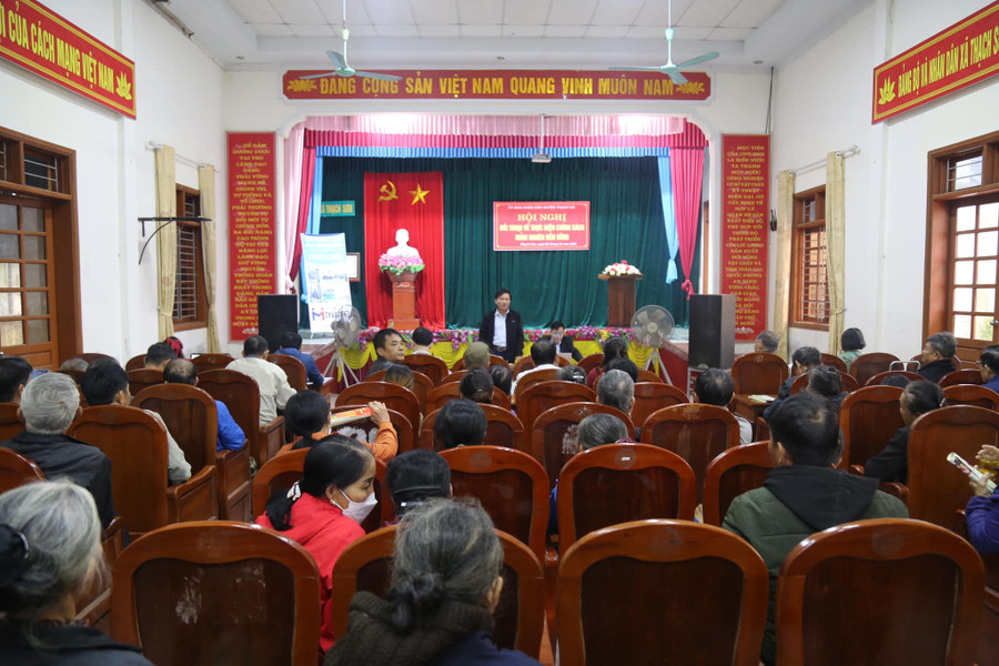 Xã Thạch Sơn (huyện Thạch Hà, Hà Tĩnh) đối thoại với người dân về thực hiện chính sách giảm nghèo bền vững. (Ảnh: Tường Vy)