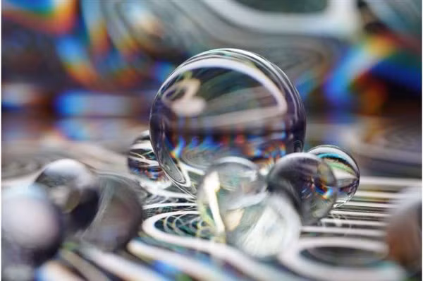 Nhựa nhiệt dẻo đủ mạnh và linh hoạt để ứng dụng quy mô lớn.