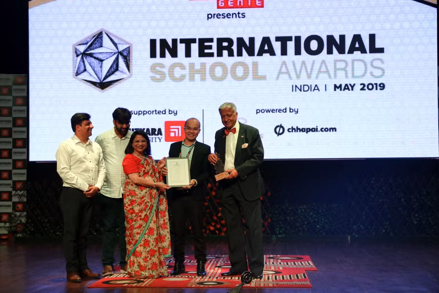 Đơn vị duy nhất đến từ Việt Nam nhận 2 giải thưởng. Đơn vị duy nhất đến từ Việt Nam nhận 2 giải thưởng.