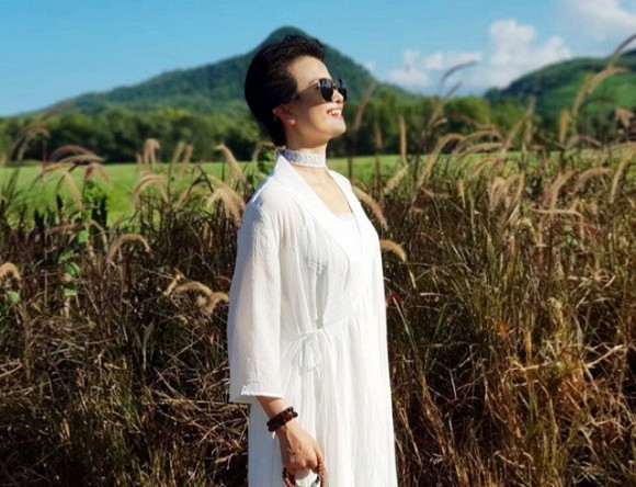 cuoc-song-co-tat-ca-nhung-quyet-bo-moi-thu-de-doi-su-an-nhien-cua-hoa-hau-cao-thuy-duong-hien-tai-5-ngoisao.vn-w640-h490 9 hao hậu Cao Thuỳ Dương, sao Việt