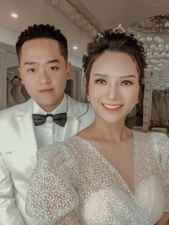 chuyện tình chị em, cặp đôi đũa lệch, giới trẻ 