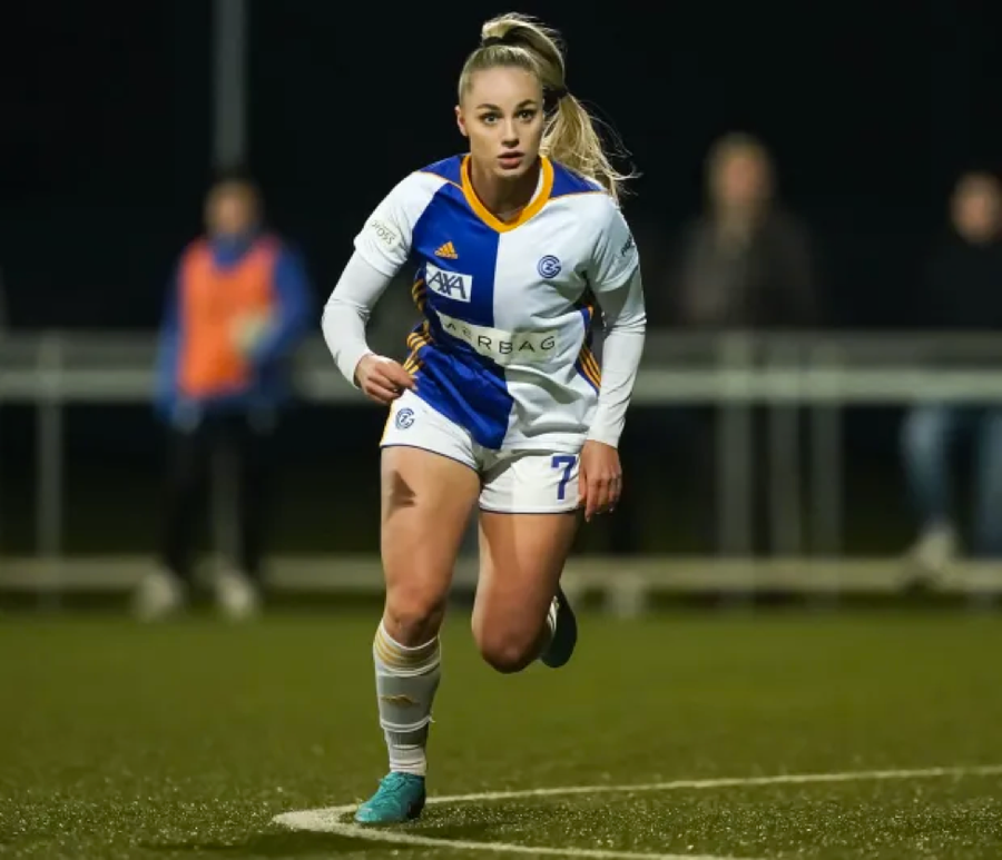 Markovic hiện đang chơi cho Grasshoppers của Thụy Sĩ và khoác áo tuyển quốc gia Croatia. Markovic hiện đang chơi cho Grasshoppers của Thụy Sĩ và khoác áo tuyển quốc gia Croatia.