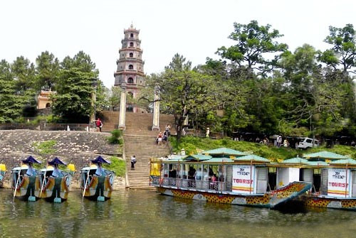 6 địa điểm đẹp nhất đón lộc, du xuân Tết Ất Mùi