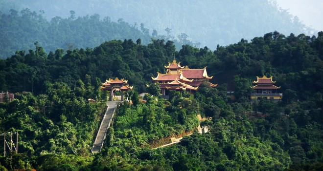 6 địa điểm đẹp nhất đón lộc, du xuân Tết Ất Mùi