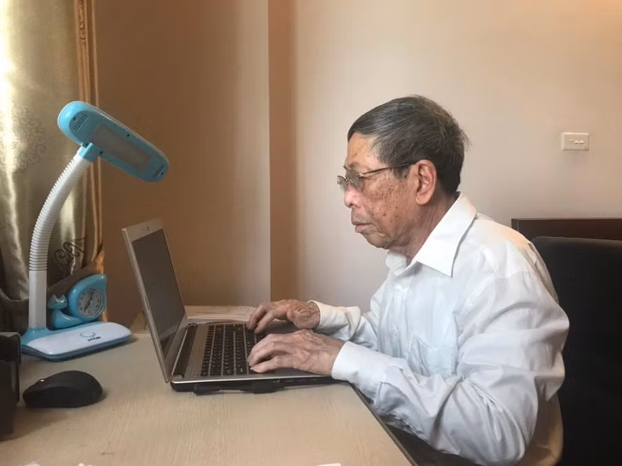 GS Bùi Công Hiển là một trong những người tiên phong nghiên cứu về côn trùng, có nhiều thành tựu trong lĩnh vực khoa học này.