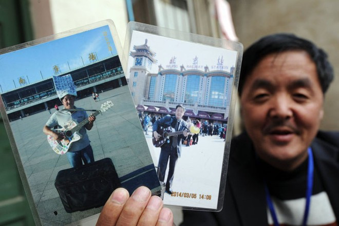 Wang Zhiyou, 41 tuổi, đến từ làng Yongping, tỉnh Hắc Long Giang, Trung Quốc. Trong 15 năm qua, ông đã ăn mày trên đường phố rồi tặng tiền cho những người có hoàn cảnh khó khăn. Một số báo, đài gọi ông là “người ăn xin hào phóng vùng đông bắc”. Wang Zhiyou là một người đàn ông 41 tuổi đến từ làng Yongping, tỉnh Hắc Long Giang, Trung Quốc. 15 năm qua, ông đã đi ăn xin trên đường phố, sau đó, tặng tiền cho những người cần giúp đỡ. Một số báo đài gọi ông là “người ăn xin hào phóng vùng Đông Bắc”.