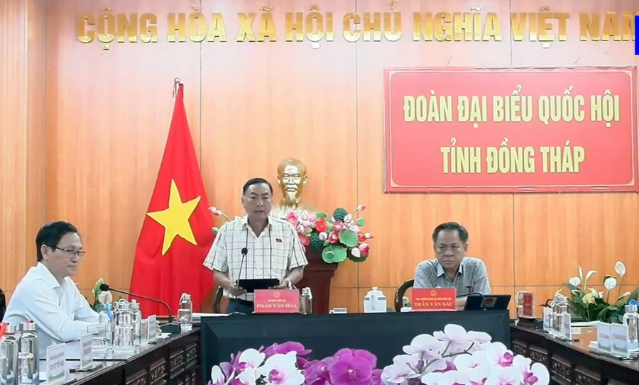 Đại biểu Phạm Văn Hòa (Đoàn ĐBQH tỉnh Đồng Tháp). Đại biểu Phạm Văn Hòa (Đoàn ĐBQH tỉnh Đồng Tháp).