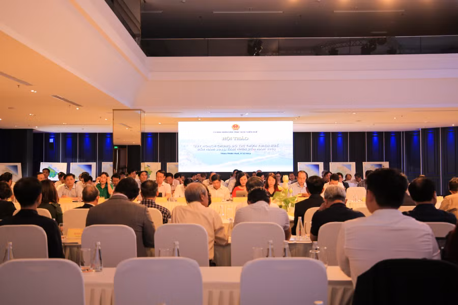 Toàn cảnh Hội thảo Quy hoạch chung đô thị Thừa Thiên - Huế đến năm 2045, tầm nhìn đến năm 2065.