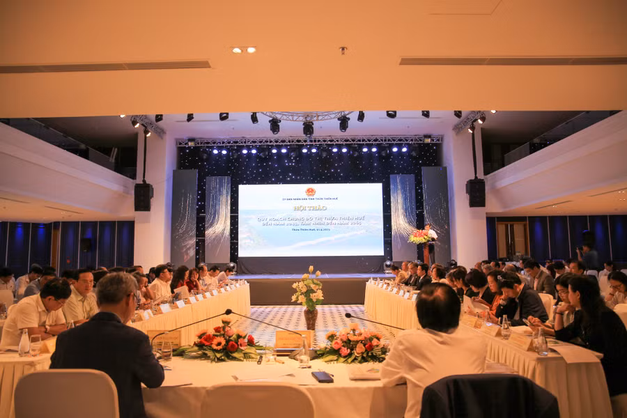 Hội thảo Quy hoạch đô thị Thừa Thiên Huế đến năm 2045, tầm nhìn năm 2065. (Ảnh: Hoàng Hải).