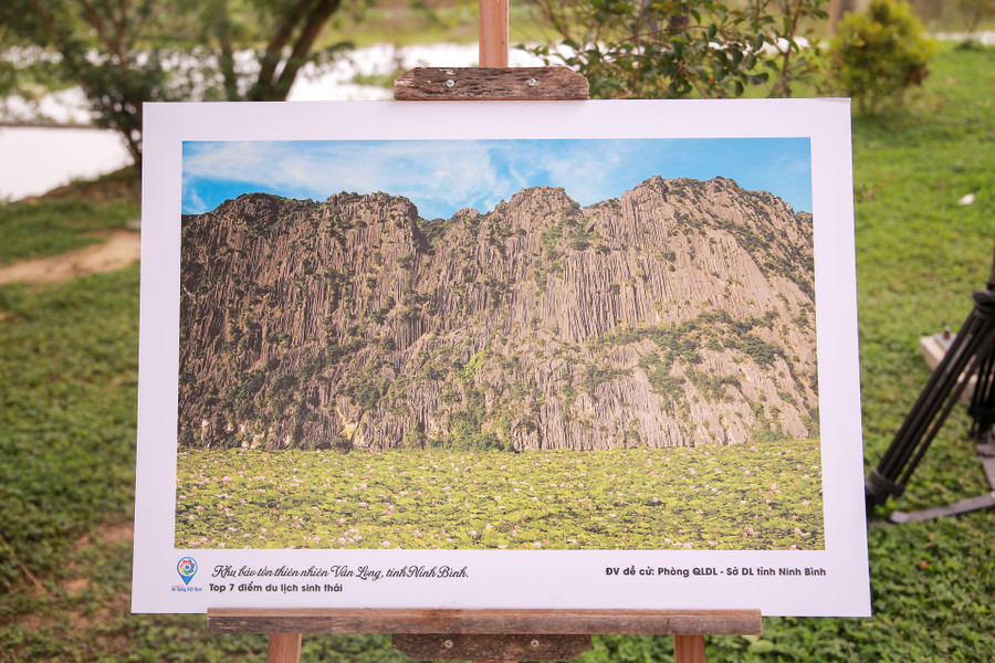 Khu Bảo tồn thiên nhiên Vân Long, tỉnh Ninh Bình thuộc Sở Du lịch tỉnh Ninh Bình lọt Top 7 khu du lịch sinh thái năm 2022. Khu Bảo tồn thiên nhiên Vân Long, tỉnh Ninh Bình thuộc Sở Du lịch tỉnh Ninh Bình lọt Top 7 khu du lịch sinh thái năm 2022.