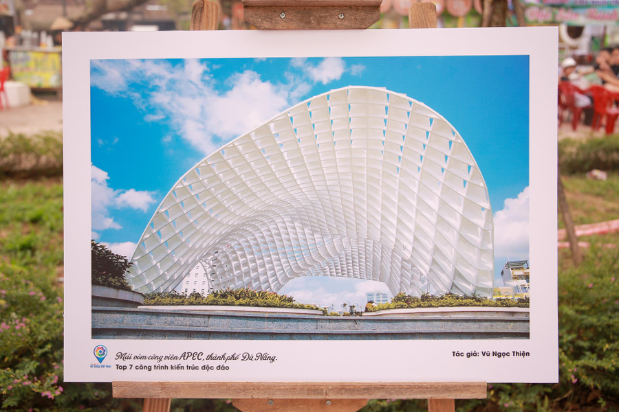 Ảnh Mái vòm công viên APEC, Đà Nẵng lọt Top 7 công trình kiến trúc độc đáo năm 2022. Ảnh Mái vòm công viên APEC, Đà Nẵng lọt Top 7 công trình kiến trúc độc đáo năm 2022.
