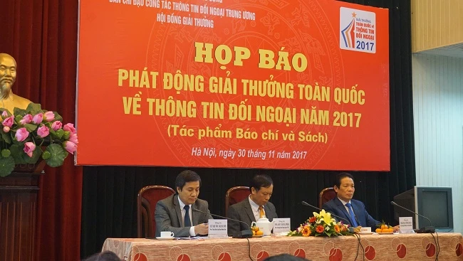 Hình ảnh tại buổi Họp báo phát động Giải thưởng toàn quốc về thông tin đối ngoại năm 2017