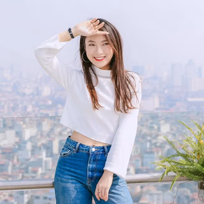 Những nữ MC VTV tậu nhà sang, xe xịn dù chưa qua tuổi 30 ảnh 9