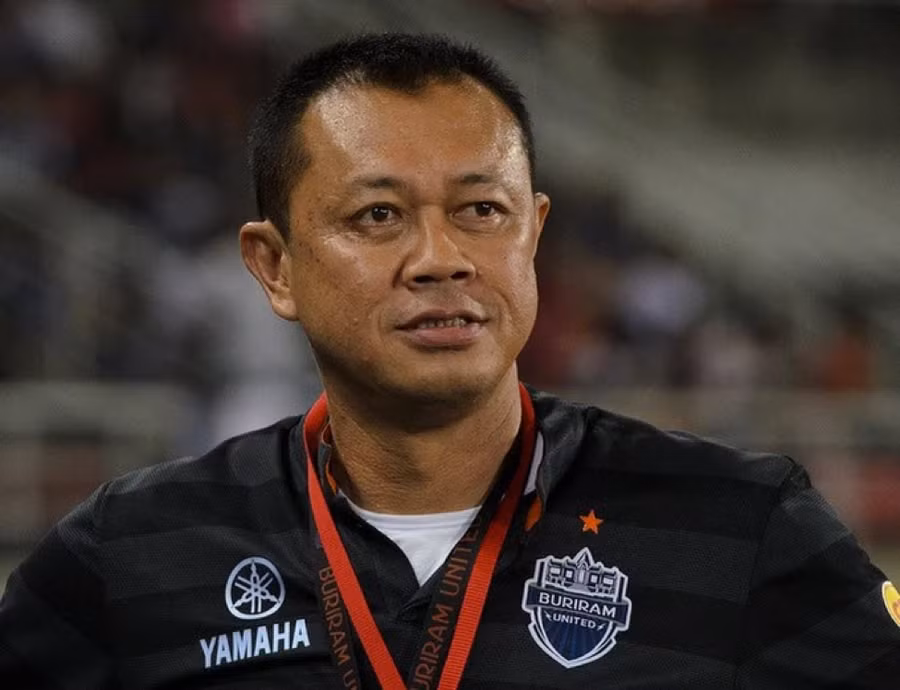 Chủ tịch CLB Buriram United Newin Chidchob phản đối gay gắt ý định của FAT vì mục tiêu vô địch SEA Games. Ảnh: Siam Sport.