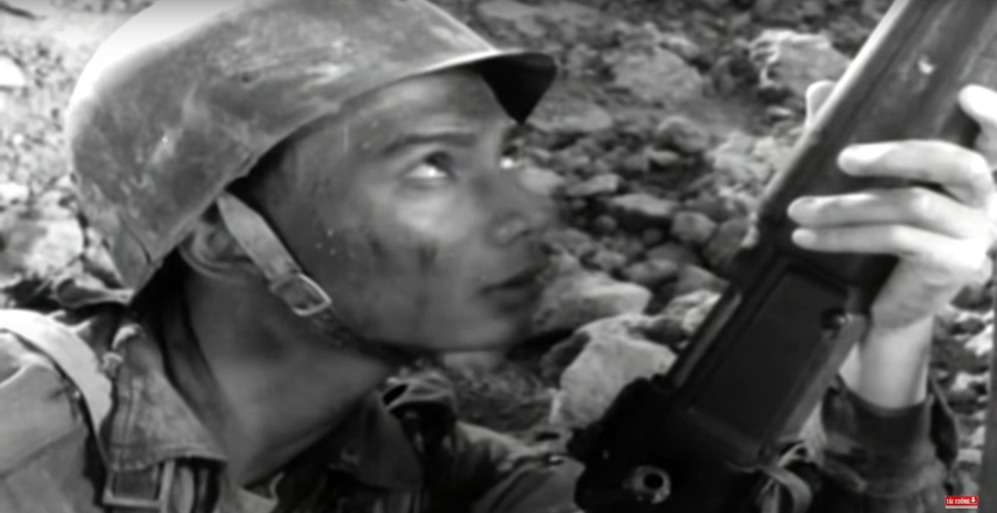 Một cảnh trong phim &apos;Lá cờ chuẩn&apos;. Ảnh chụp từ màn hình.