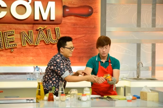 Sỹ Luân vụng về 3