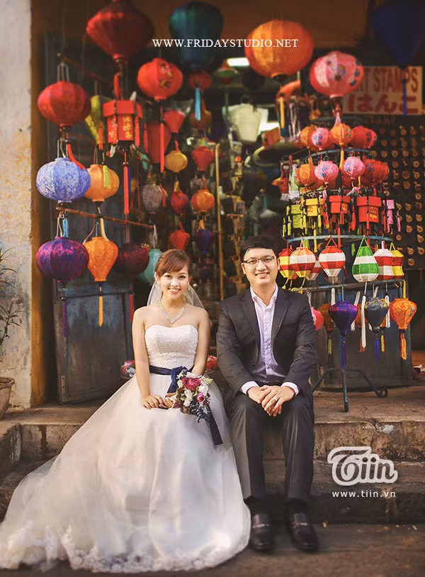 Chuyện tình nàng ‘dọn đường’ mời chàng ‘cưa’ của cặp đôi từng khắc khẩu