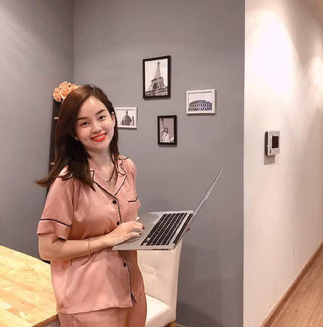 Chẳng cần Mạc Hồng Quân, mẹ đơn thân Ly Kute vẫn sống sang chảnh ngút ngàn, cho con trai học trường siêu đắt đỏ - Ảnh 9.