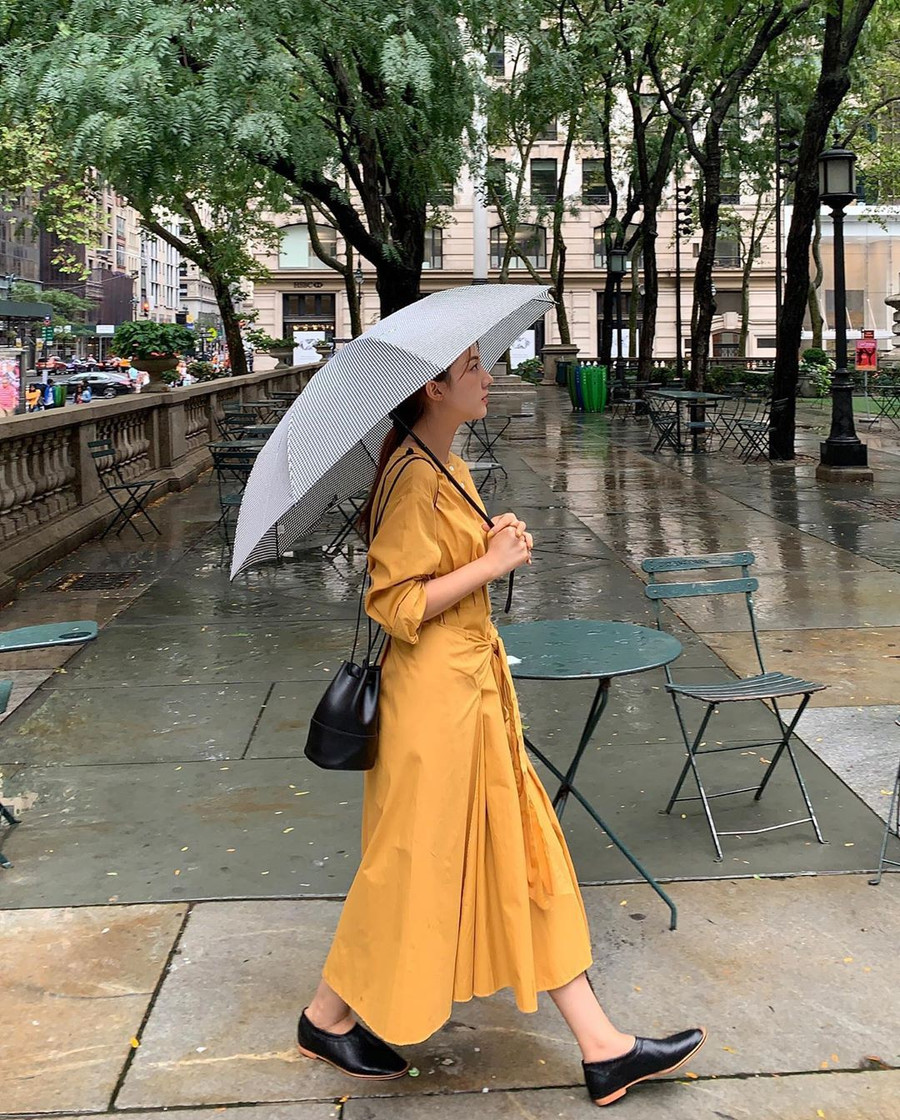 4 gam màu hot nhất mùa Thu năm nay, thích nhất là màu cỏ úa ảnh 11 4 gam màu hot nhất mùa Thu năm nay, thích nhất là màu cỏ úa ảnh 11