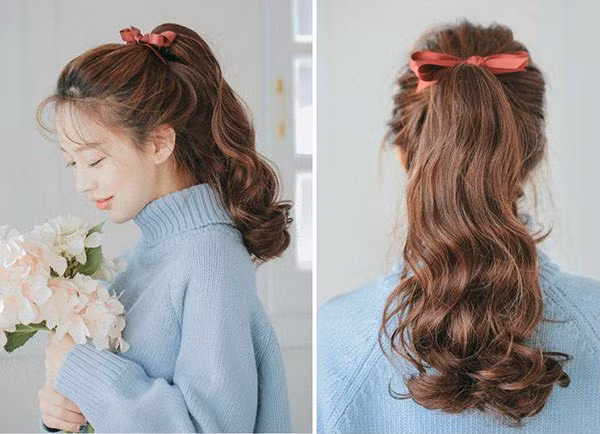 Tóc đuôi ngựa mang lại sự tiện lợi, trẻ trung.