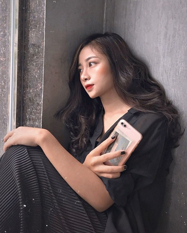  Là một cô giáo mầm non tương lai nên Nhật Linh trong các hoạt động liên quan đến nghệ thuật, đòi hỏi sự tỉ mỉ, cẩn trọng thì cô đều thành thục và rất có năng khiếu.