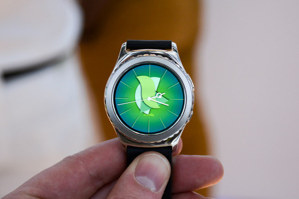 8 smartwatch xứng đáng được đeo trên tay phái đẹp - Ảnh 7. 8 smartwatch xứng đáng được đeo trên tay phái đẹp - Ảnh 7.