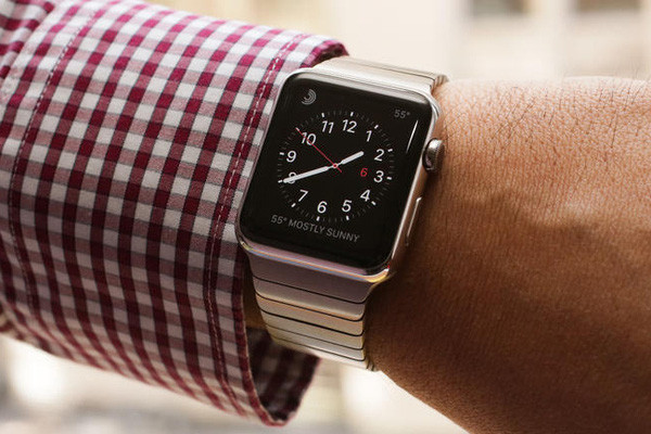 8 smartwatch xứng đáng được đeo trên tay phái đẹp - Ảnh 8. 8 smartwatch xứng đáng được đeo trên tay phái đẹp - Ảnh 8.