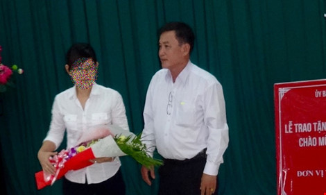 TAND huyện Cần Giờ xin lỗi người phụ nữ "đánh bạc một mình"
