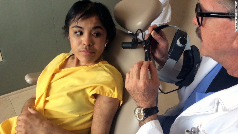 Cô gái bị bỏ đói, xích cổ, dí sắt nóng vào người, hành hạ man rợ như thời trung cổ ảnh 3