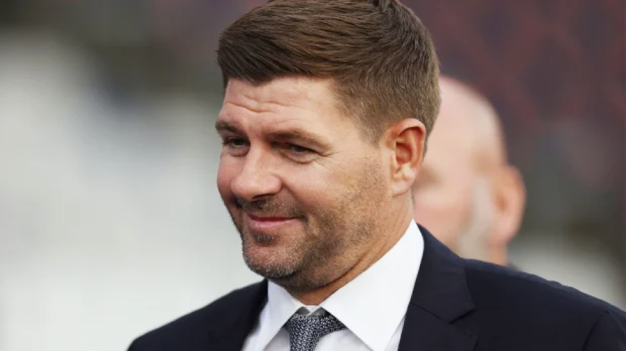 Al-Ettifaq đang mời gọi huấn luyện viên Steven Gerrard với mức lương siêu khủng.