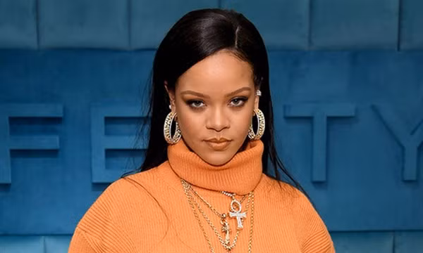 Những sao nữ đau khổ vì bị phản bội ảnh 3