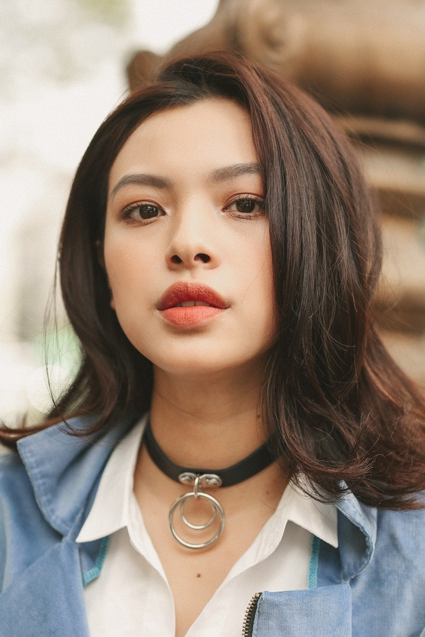 Loạt ảnh thời đi học của dàn hotgirl Việt đình đám: Hoá ra ai cũng có một thời trông quê quê, xấu xấu... dậy thì rồi mới lột xác đỉnh cao-2