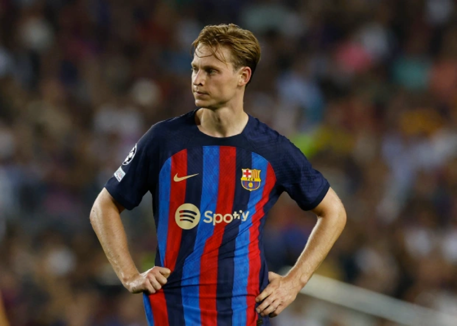 Frenkie de Jong có thể chơi ở Old Trafford mùa này ... cho Barcelona. Frenkie de Jong có thể chơi ở Old Trafford mùa này ... cho Barcelona.