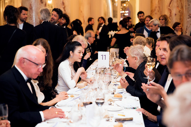 lý nhã kỳ dự vip party tại lhp cannes 2016 hình 6 ly nha ky du vip party tai lhp cannes 2016 hinh 6
