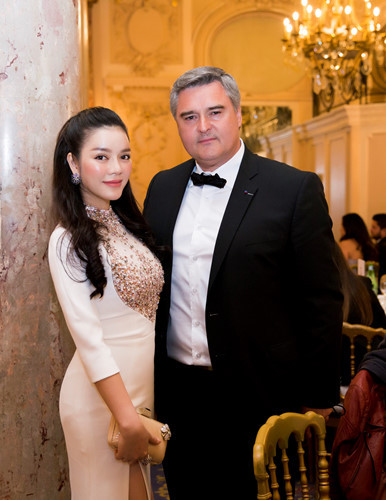 lý nhã kỳ dự vip party tại lhp cannes 2016 hình 5 ly nha ky du vip party tai lhp cannes 2016 hinh 5