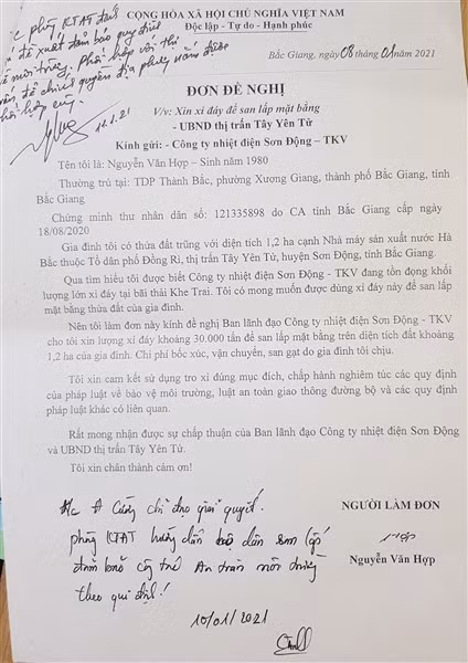 Ông Nguyễn Văn Hợp, Giám đốc Công ty TNHH Vận tải Xương Giang nhiều lần xin chính quyền địa phương đổ chất thải để san lấp mặt bằng nhưng không được cơ quan chức năng chấp thuận