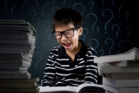 Sai lầm khiến người cận thị tăng độ nhanh - Ảnh 1 Sai lam khien nguoi can thi tang do nhanh - Anh 1