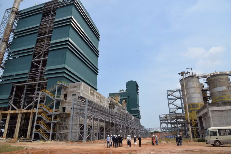 Nhà máy Bột - Giấy VNT19 tại Quảng Ngãi.