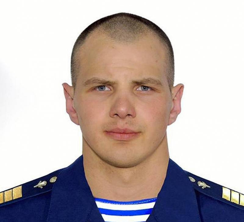 Pletnev sinh ra ở làng Ternovskoy, Tikhoretsk. Pletnev sinh ra ở làng Ternovskoy, Tikhoretsk.