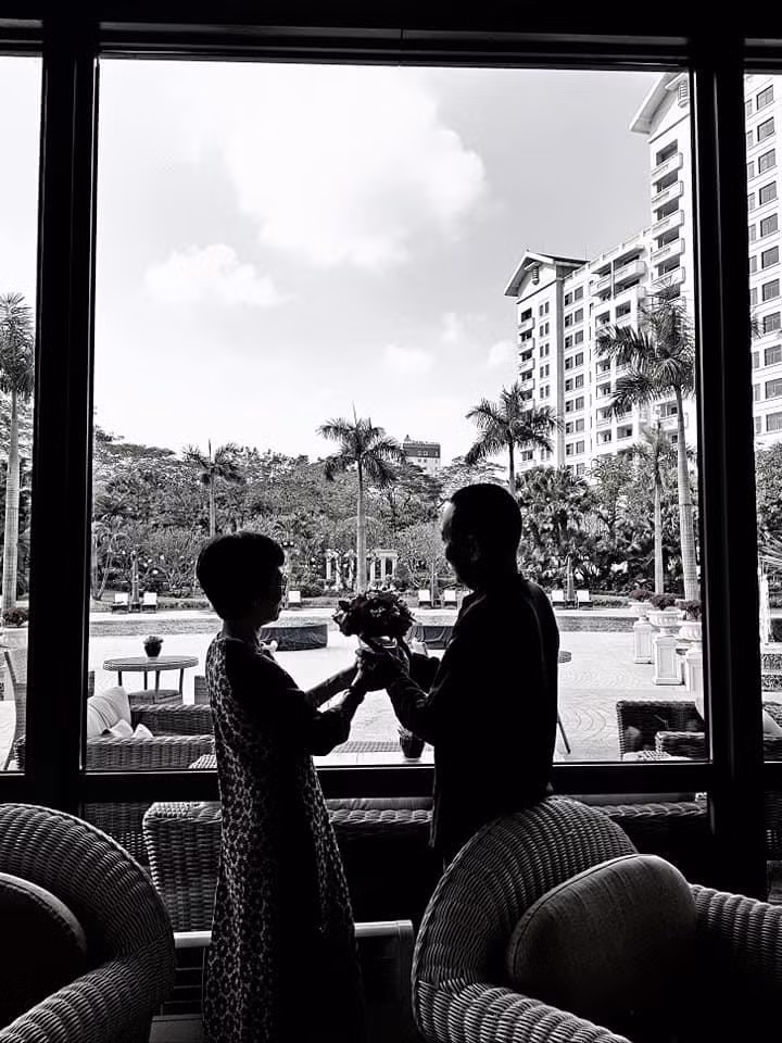 Những hình ảnh đời thường giản dị của MC Lại Văn Sâm - 4