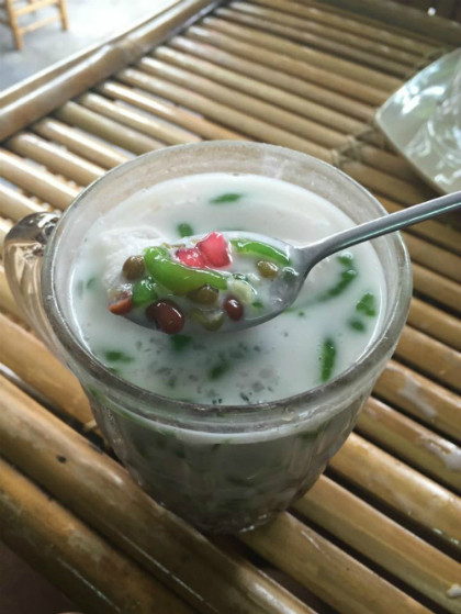 Ghé thăm quán chè của cô bé dân ca Phương Mỹ Chi ảnh 3 Mô tả ảnh.