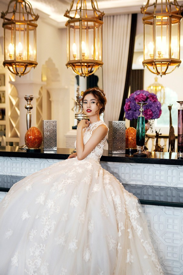 Lan Ngọc muốn diện váy cưới đậm chất “ngôn tình” như Angela Baby ảnh 8 864A0154-as-Smart-Object-1-fd36b