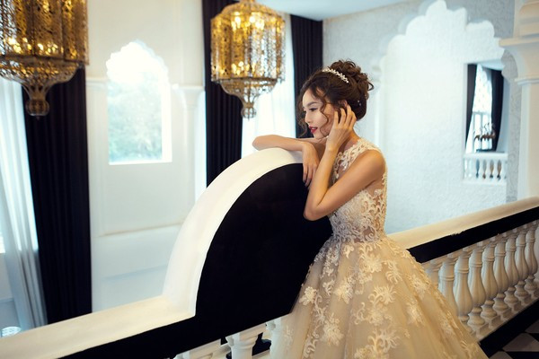 Lan Ngọc muốn diện váy cưới đậm chất “ngôn tình” như Angela Baby ảnh 7 864A0130-as-Smart-Object-1-fd36b