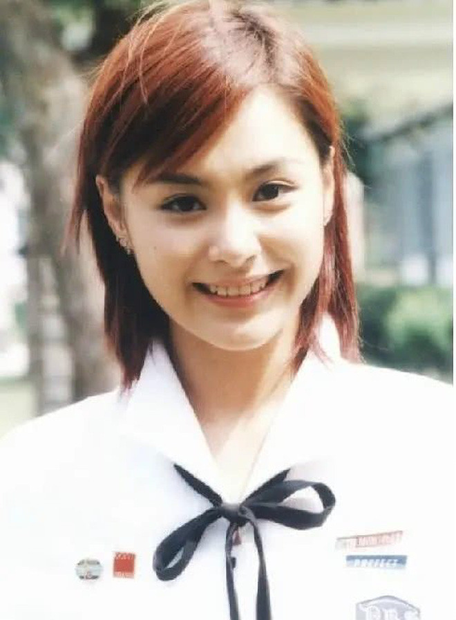 Nhan sắc băng thanh ngọc khiết thuở 20 của ngọc nữ đẹp nhất Cbiz một thời Chung Hân Đồng ảnh 14