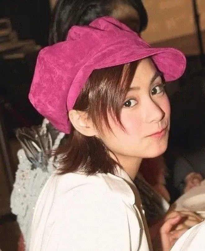 Nhan sắc băng thanh ngọc khiết thuở 20 của ngọc nữ đẹp nhất Cbiz một thời Chung Hân Đồng ảnh 11