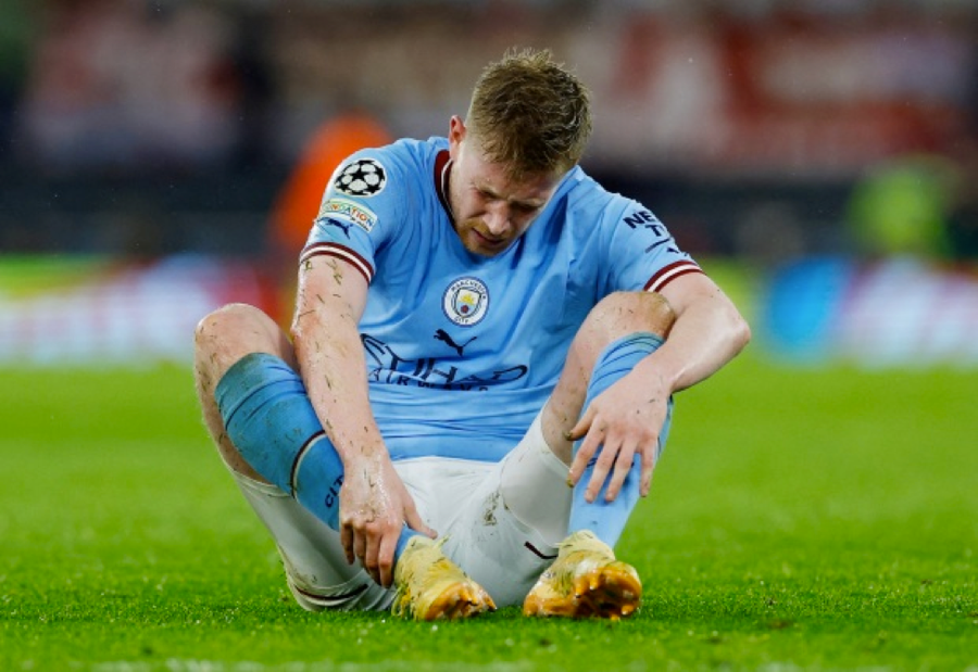 Cổ động viên Man City đòi… tạm dừng Champions League vì Bruyne ảnh 2 Cổ động viên Man City đòi… tạm dừng Champions League vì Bruyne ảnh 2