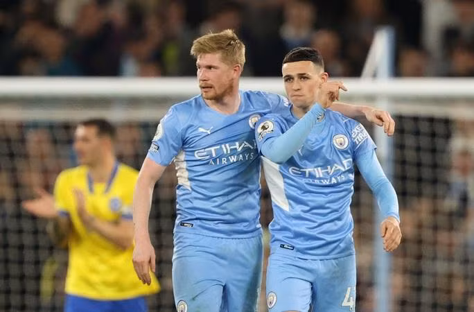 Foden thi đấu nổi bật trong dàn sao của Man City.