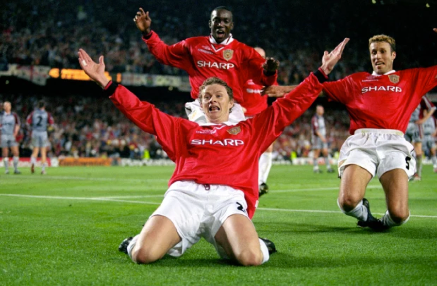 Kỷ lục trước đó do Ole Gunnar Solskjaer thiết lập trong trận chung kết Champions League năm 1999. Kỷ lục trước đó do Ole Gunnar Solskjaer thiết lập trong trận chung kết Champions League năm 1999.